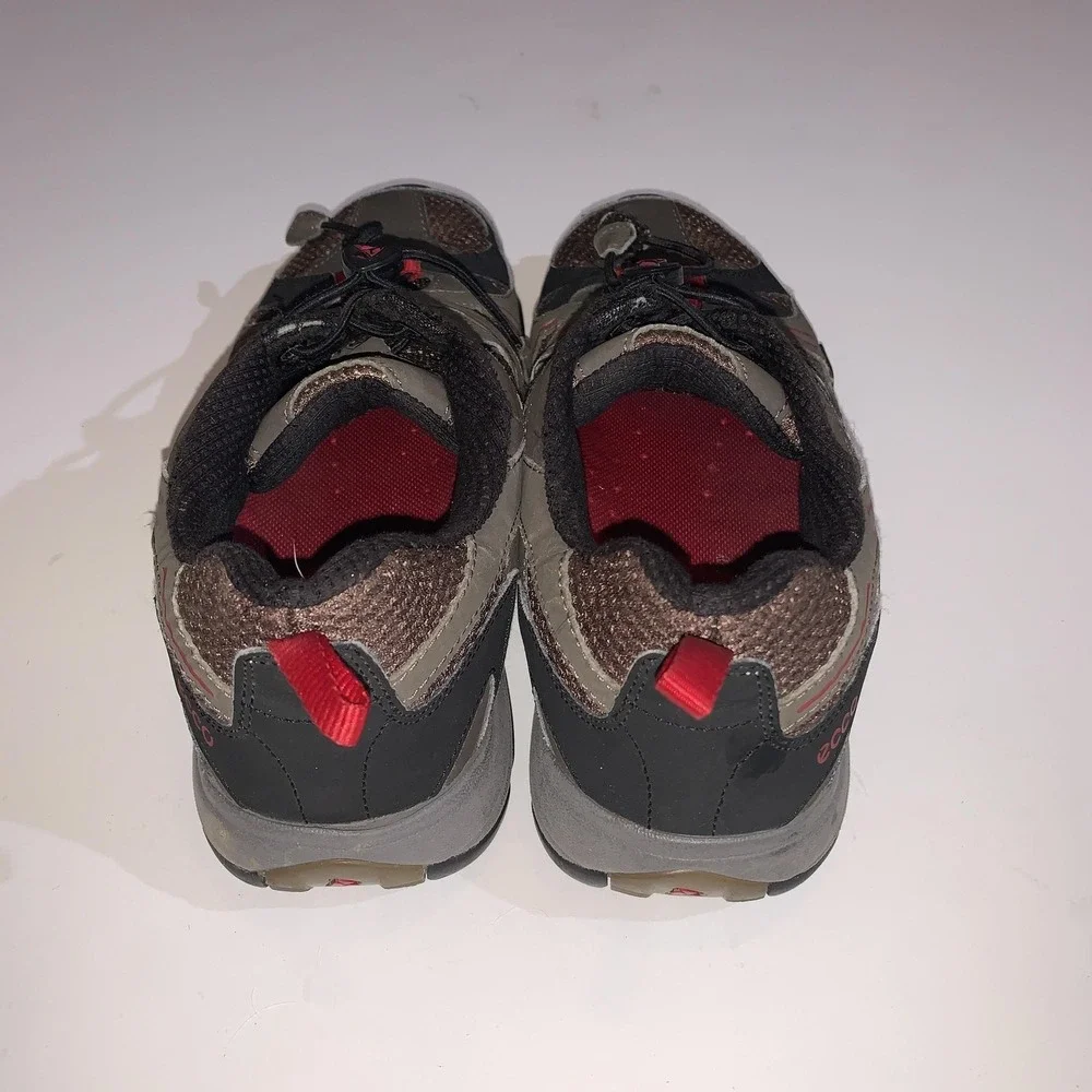 ECCO Shoes Mens Size 10 Brown Mesh Hiking Trail Walking Sneakers Outdoor Grip